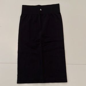 Balance Athletica Black Linear Midi Skirt Small
